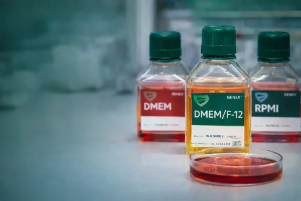 محیط کشت DMEM/F-12